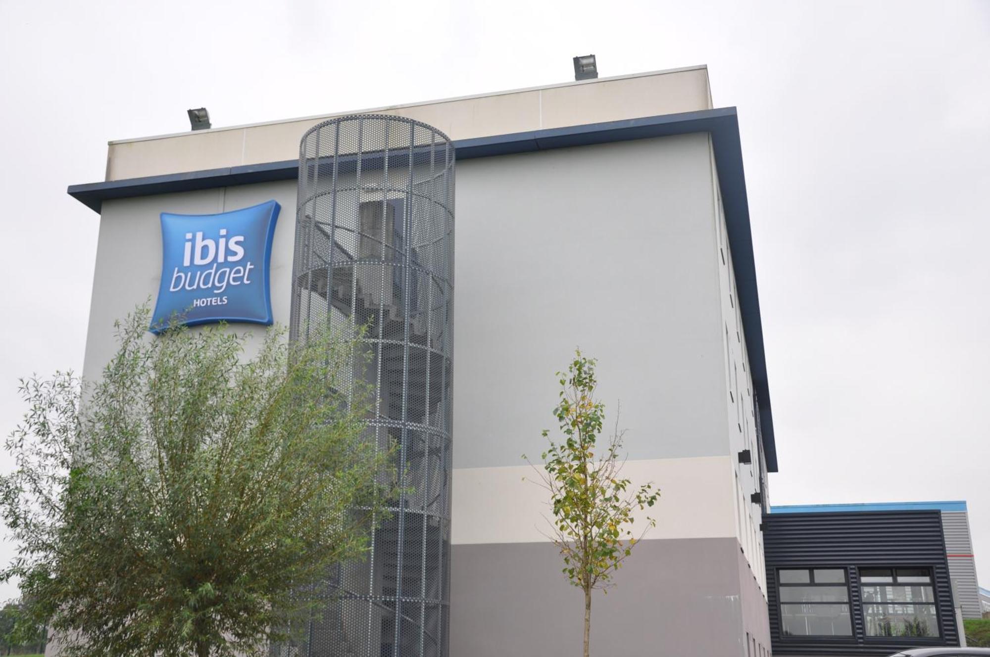 Ibis Budget Rennes Route De Saint Malo Montgermont エクステリア 写真