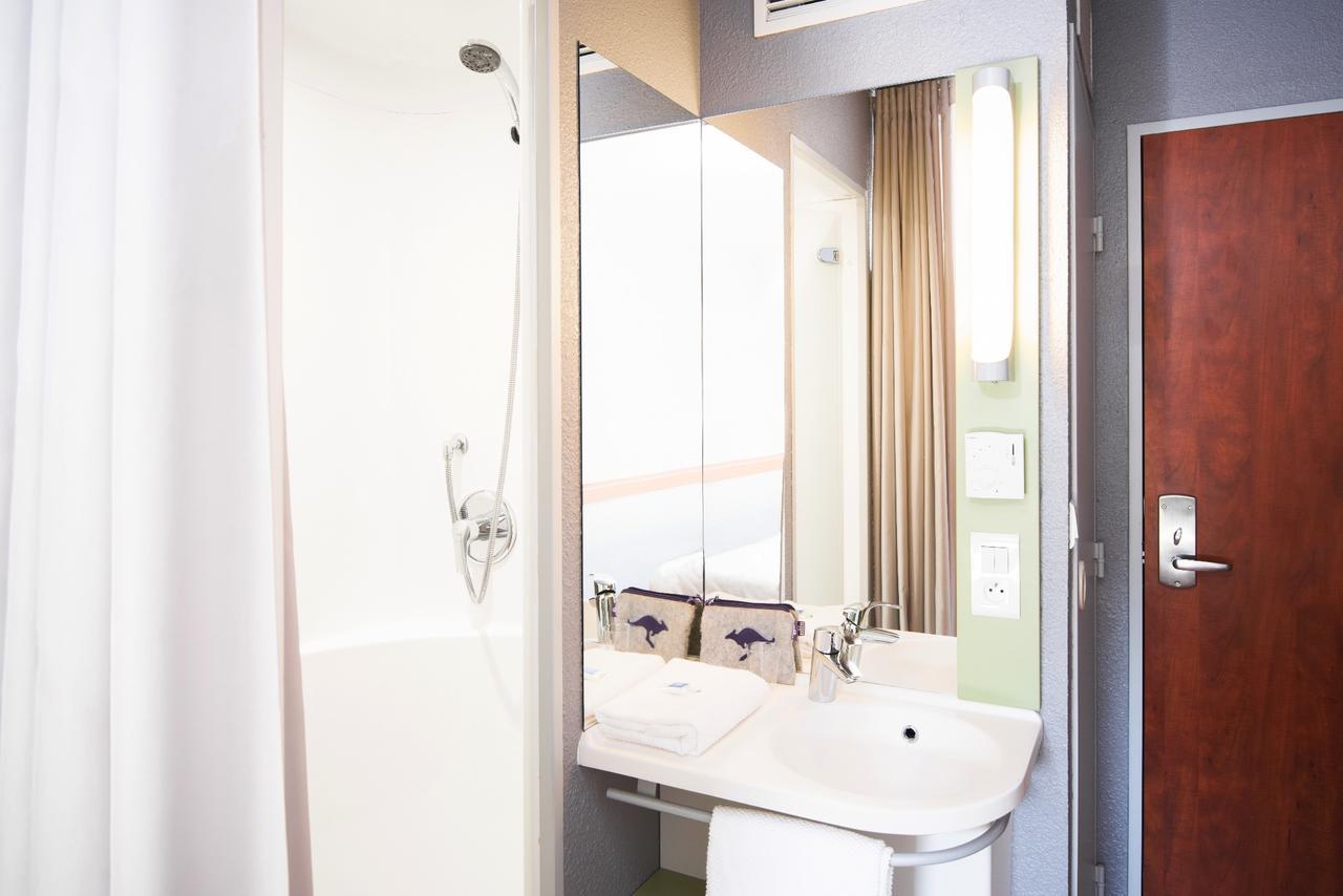 Ibis Budget Rennes Route De Saint Malo Montgermont エクステリア 写真