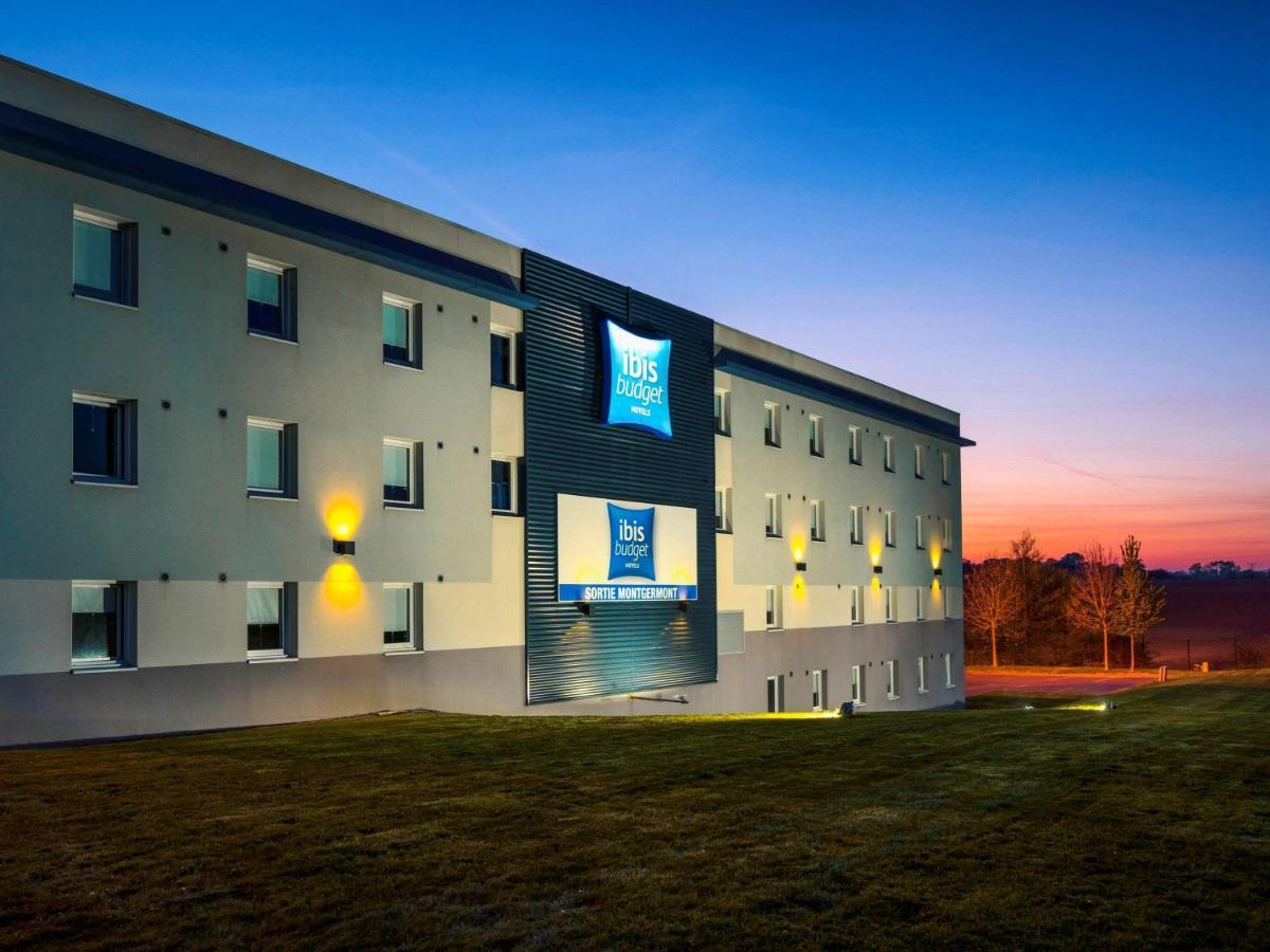 Ibis Budget Rennes Route De Saint Malo Montgermont エクステリア 写真